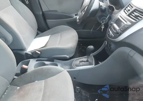 2014 Hyundai Accent Gs z USA, uszkodzony, nr VIN KMHCT5AE9EU147988